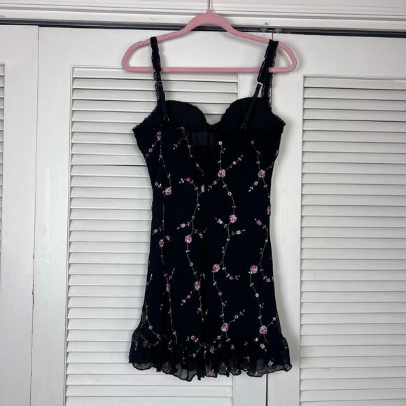 Dolls Kill Sugar Thrillz I’m Baby Mini Slip Dress Black Floral XL NWT - Picture 3 of 8